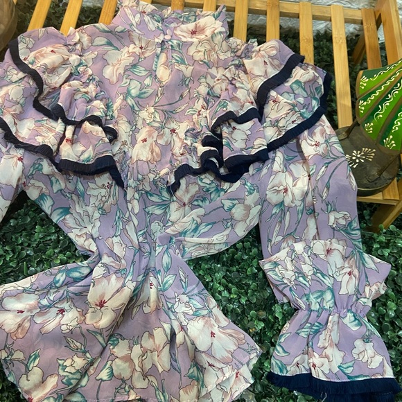 Floral Print Korean Tops .Size - L (Fit S-L) - Picture 6 of 9